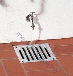 ACO SELF Udvari összefolyó tartozék: horganyzott acél rács